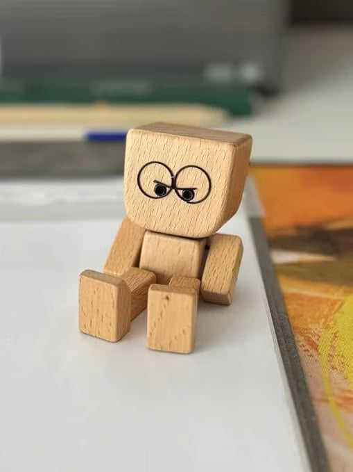 😆Shaking Feet Wooden Doll-Replaceable facial expressions