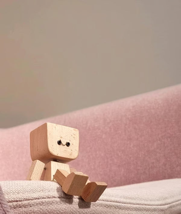 😆Shaking Feet Wooden Doll-Replaceable facial expressions